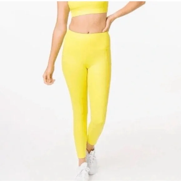 Zyia LNT 💛 metallic 7/8 leggings - Picture 2 of 5